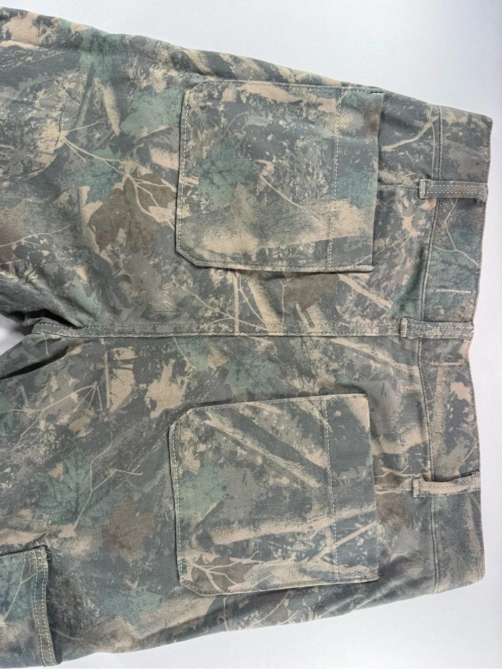 Abercrombie Camouflage Carpenter Pants | kids 15/16 | women 2 | Butter Soft